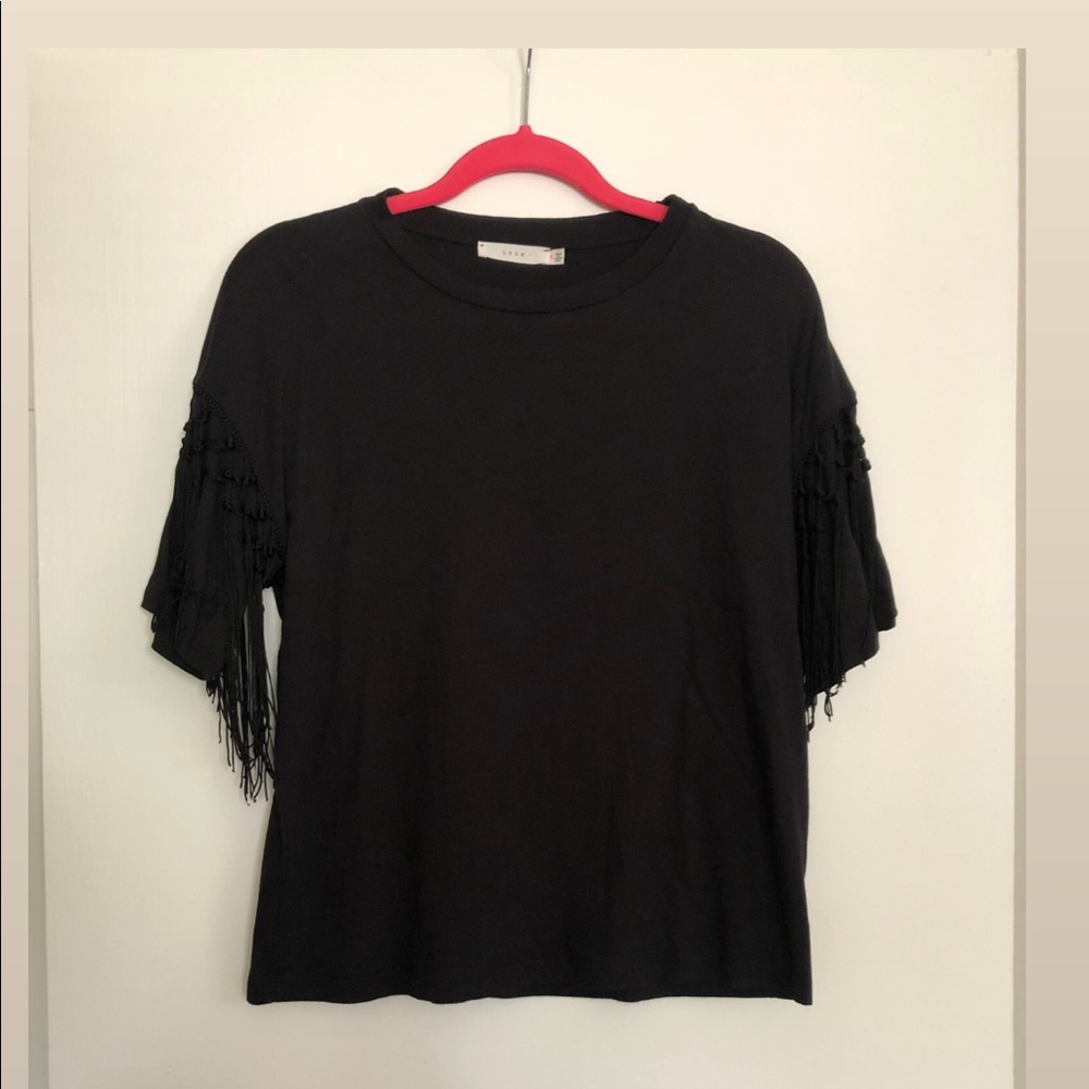 Black drop shoulder teeshirt